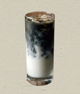 애쉬빈 차콜 라떼